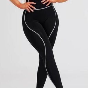 BuffBunny Loch Ness Legging (Mad Scientist)